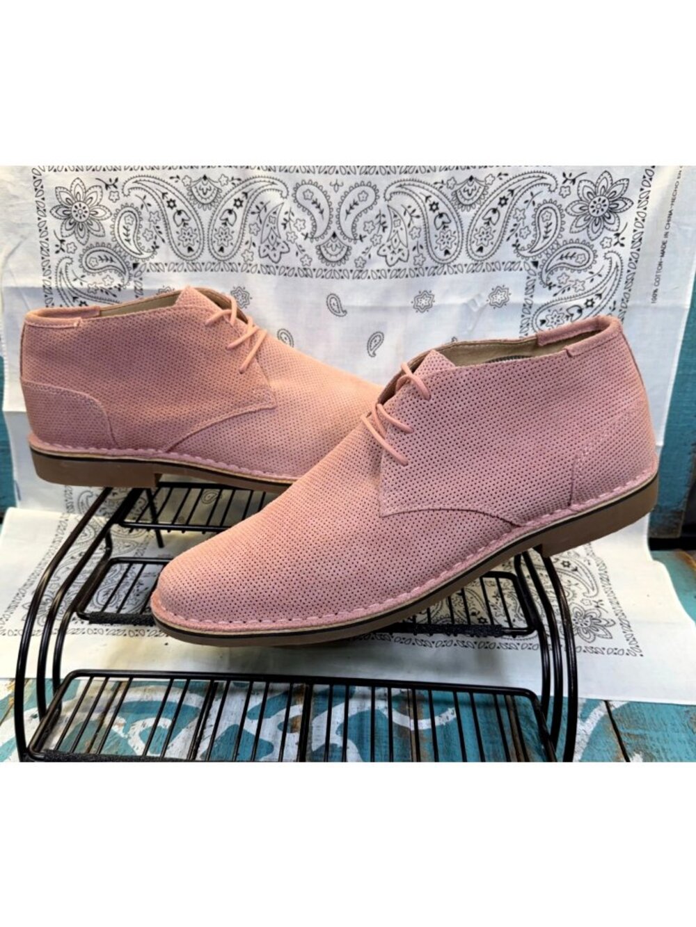 NEW Kenneth Cole Reaction Salmon Desert Chukka Boot Perforated Suede Men Sz 12M